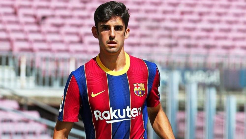 AYX- 欧洲杯官宣日走向成谜，布拉加伤情更新，态度坚定，团队化学反应显著