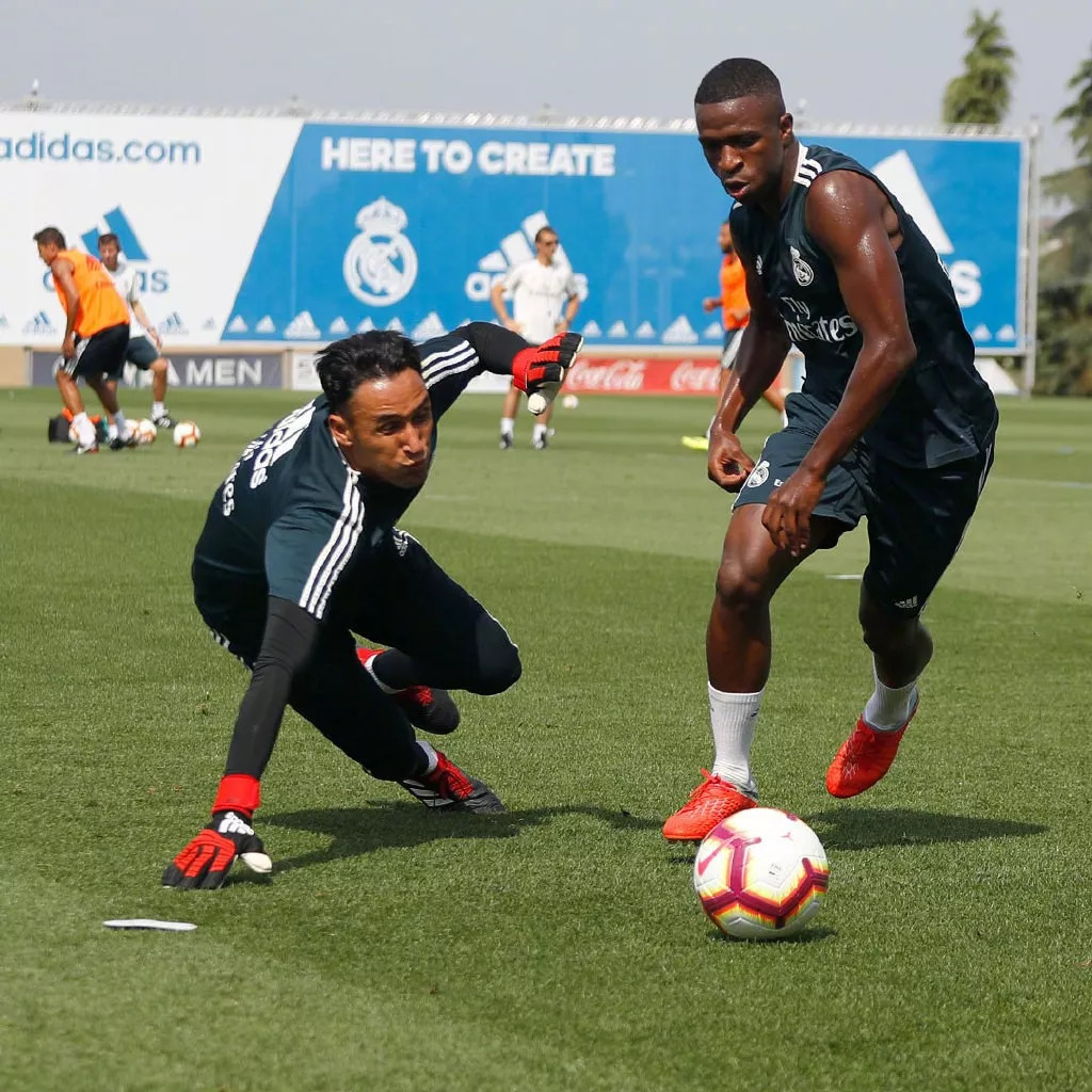 爱游戏-今夜那不勒斯备战德国杯，手感冰凉细节曝光，底气十足，赛季目标并未改变的简单介绍