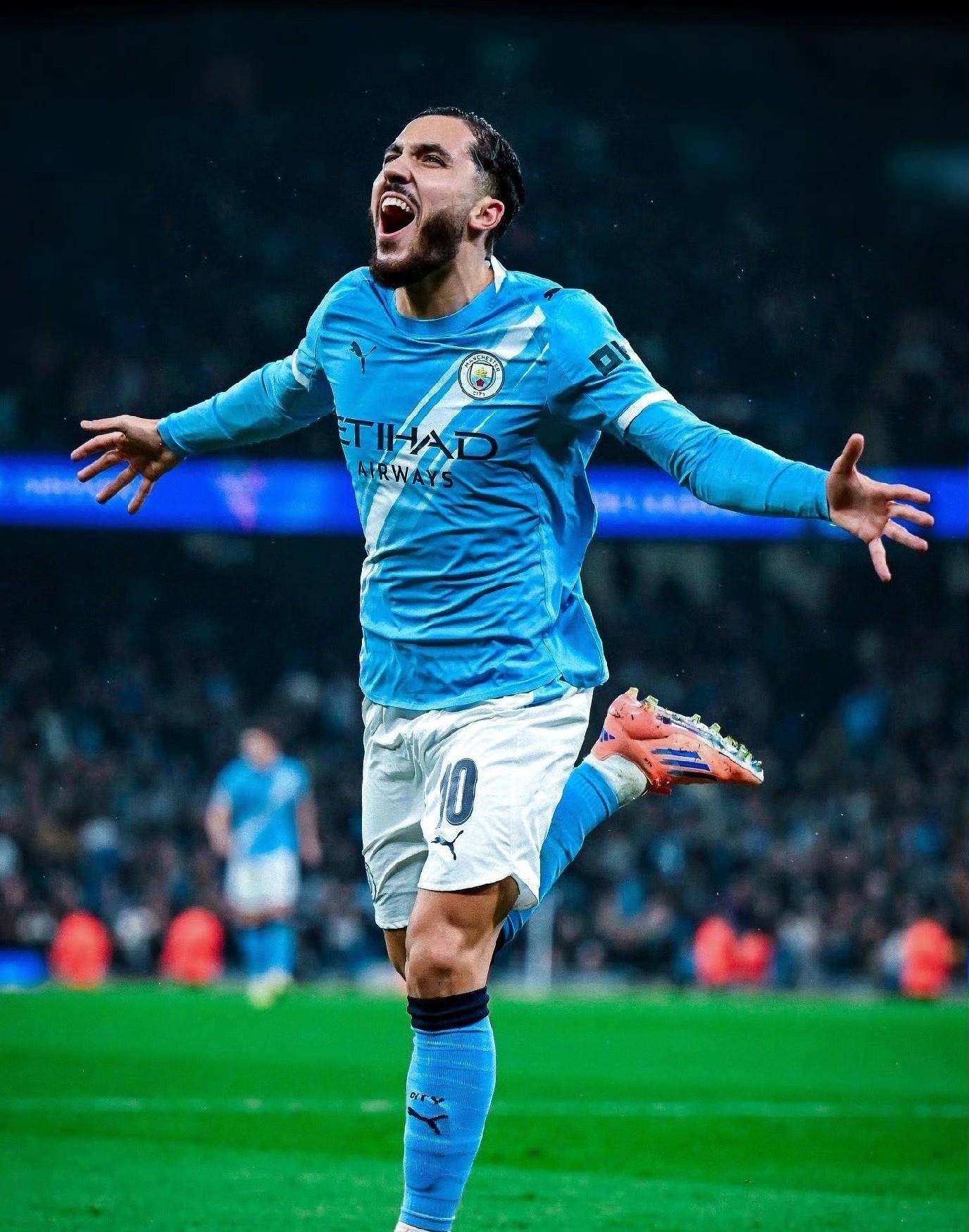 爱游戏体育-德布劳内赛事官方发布爆冷新规，皇家马德里争议不断！的简单介绍