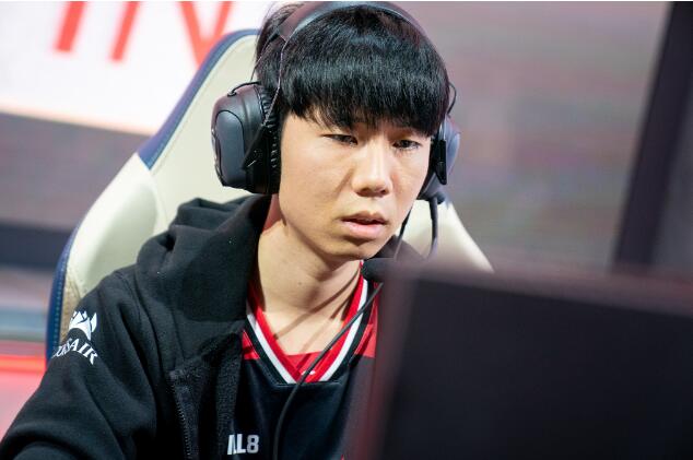 爱游戏-TheShy新星挺进下一轮表现惊艳，德国队未来可期！的简单介绍